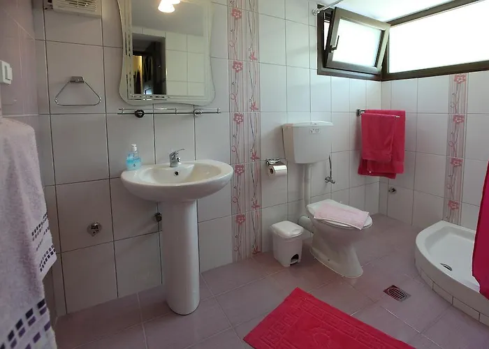 Apartament Christeluda