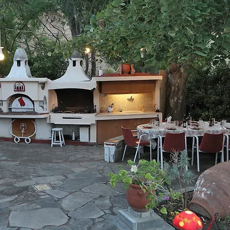 Daire Christeluda Neos Marmaras